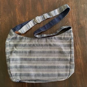 Thirty-One Retro Metro Hobo Crossbody Woven Stripe